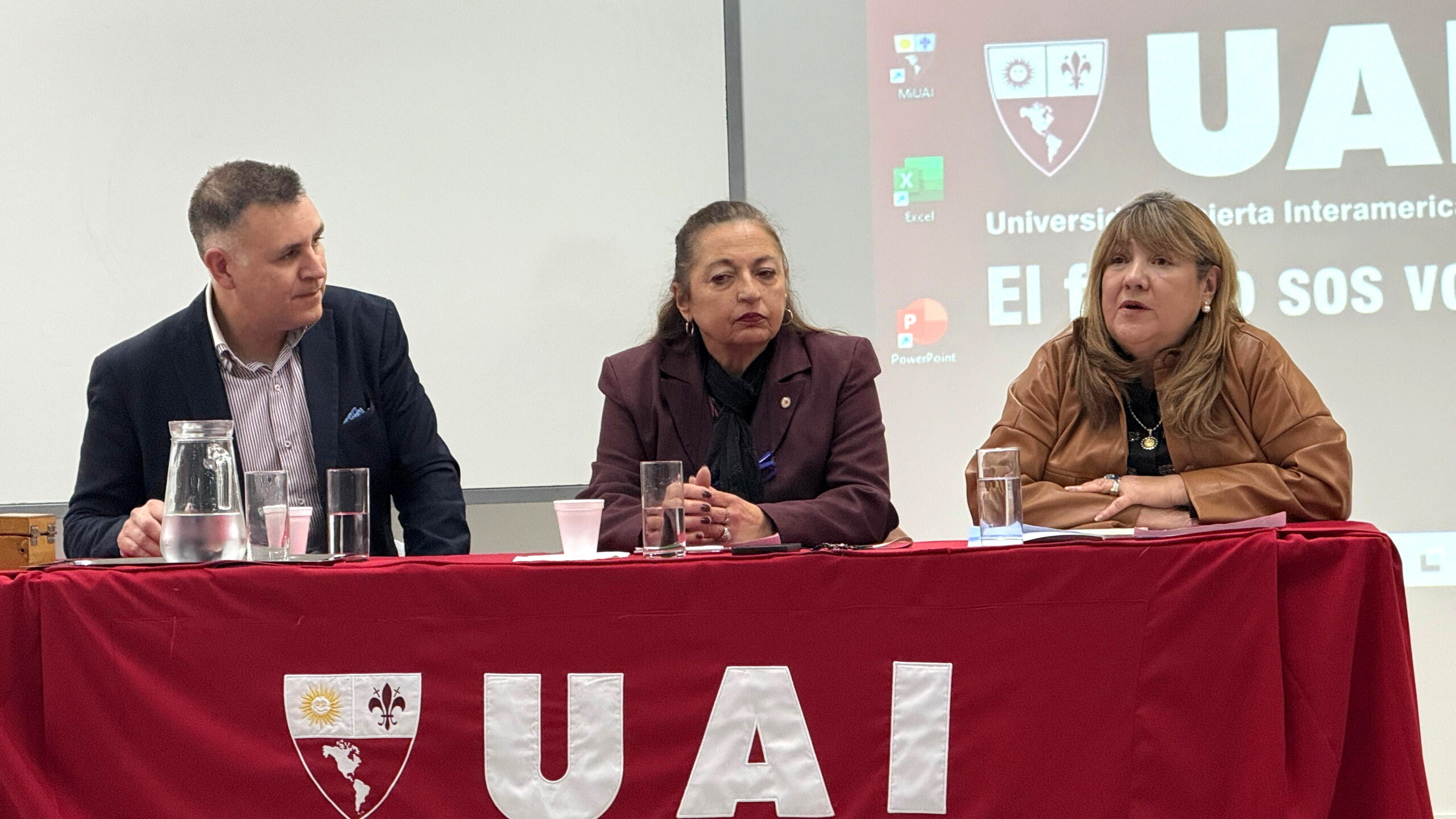 Ciclo: “EL COLEGIO EN LA UNIVERSIDAD” en la UAI